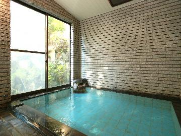 【素泊まり】 レイトチェックイン22時までOK!箱根でゆったりと温泉を満喫★全室エアコン完備★